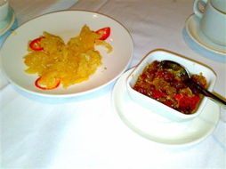 饮食服务 食物好，服务更佳的双重魅力